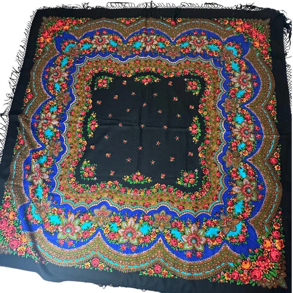 Vintage Pavlovo Posad Wool Shawl scarf Black Blue Floral Paisley Scarf Lg READ